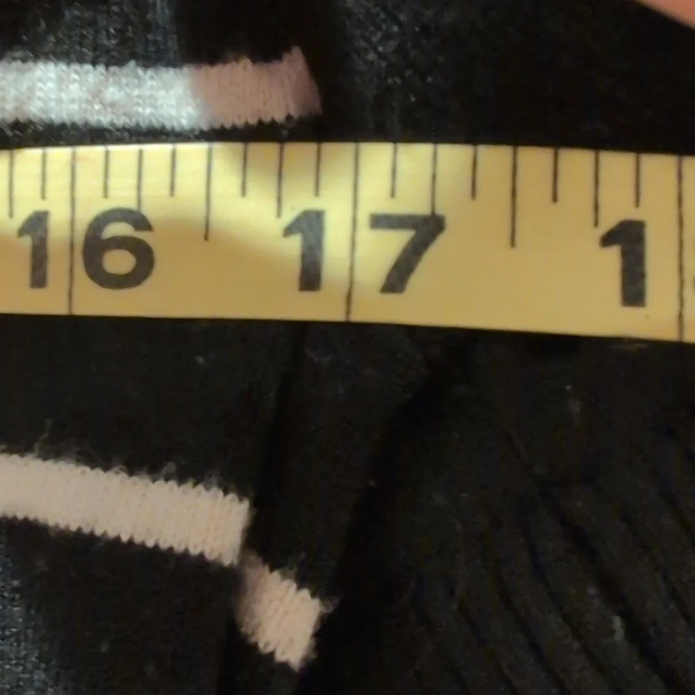 Black and white striped blouse size M/L - Picture 4 of 5